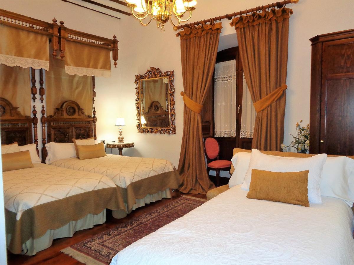 Hotel Boutique Nueve Leyendas อูเบดา ภายนอก รูปภาพ
