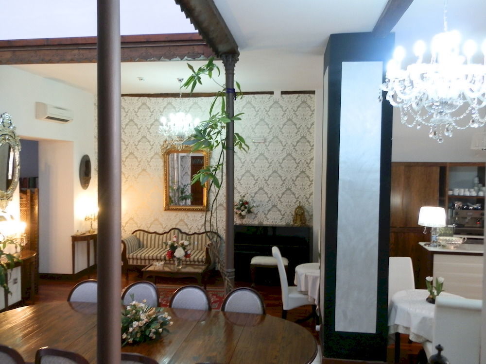Hotel Boutique Nueve Leyendas อูเบดา ภายนอก รูปภาพ