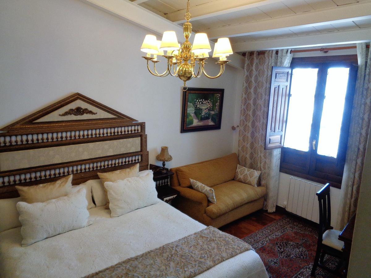 Hotel Boutique Nueve Leyendas อูเบดา ภายนอก รูปภาพ