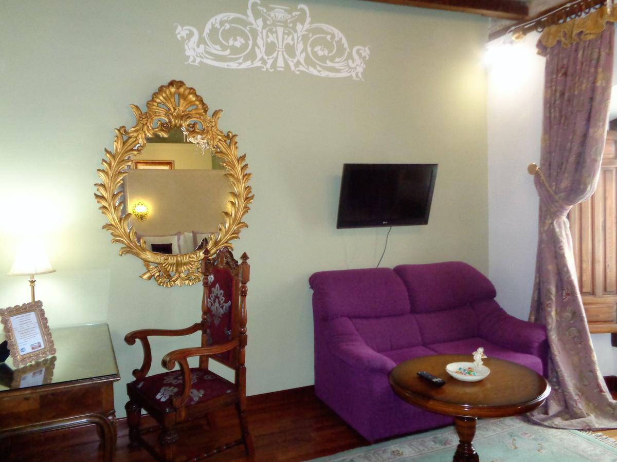 Hotel Boutique Nueve Leyendas อูเบดา ภายนอก รูปภาพ