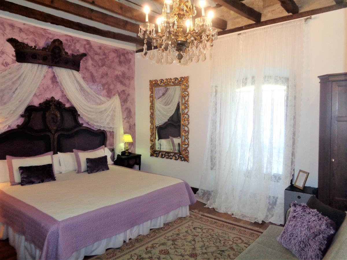 Hotel Boutique Nueve Leyendas อูเบดา ภายนอก รูปภาพ