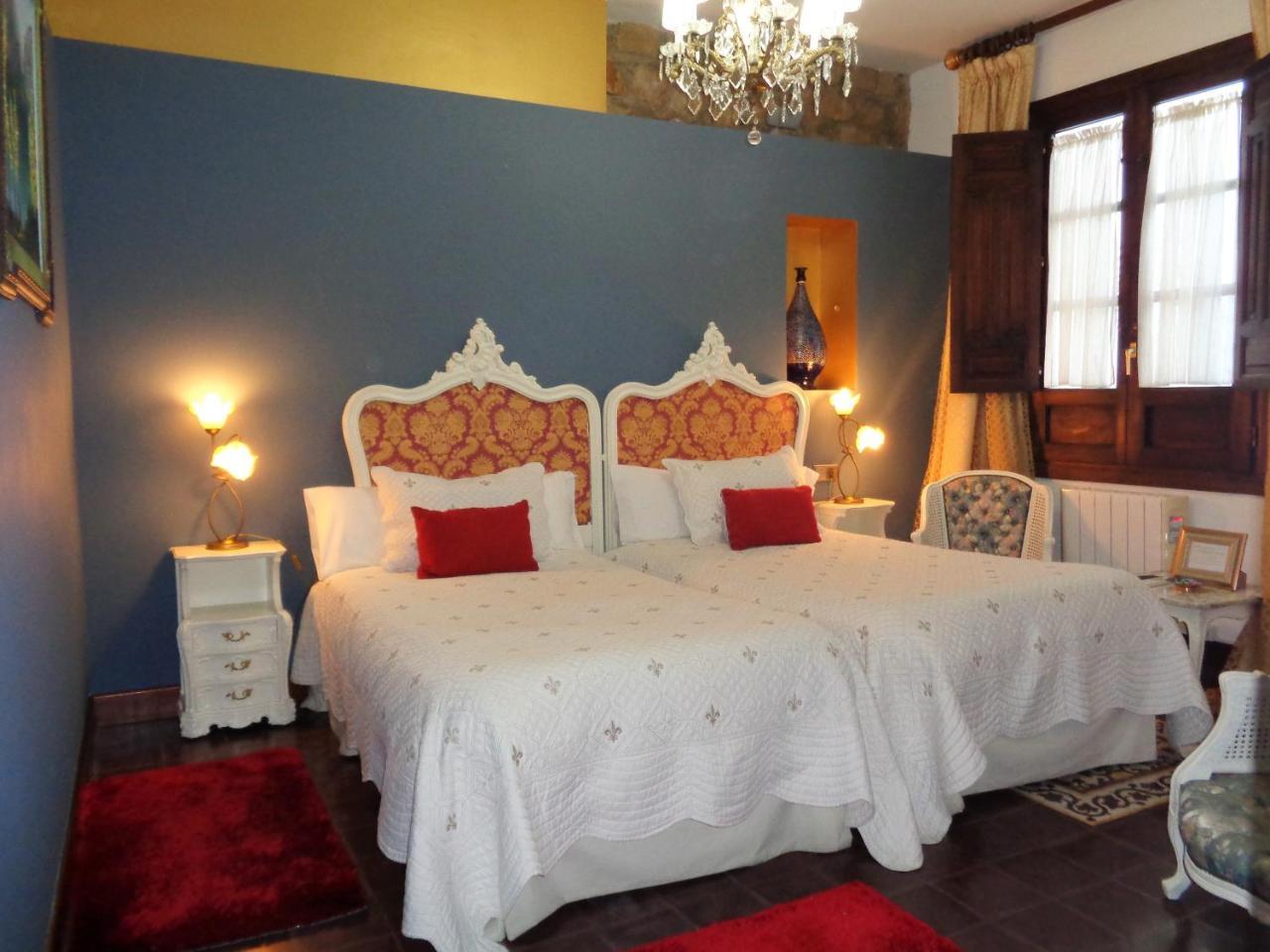 Hotel Boutique Nueve Leyendas อูเบดา ภายนอก รูปภาพ